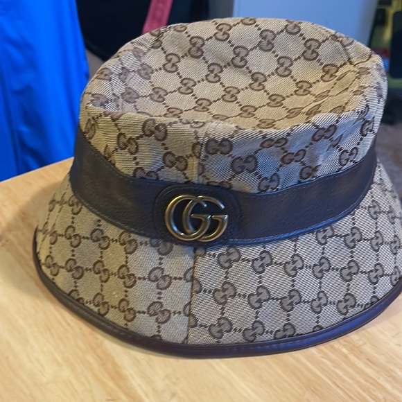 Authentic Gucci bucket hat size large 23 1/5 inches - Picture 7 of 9